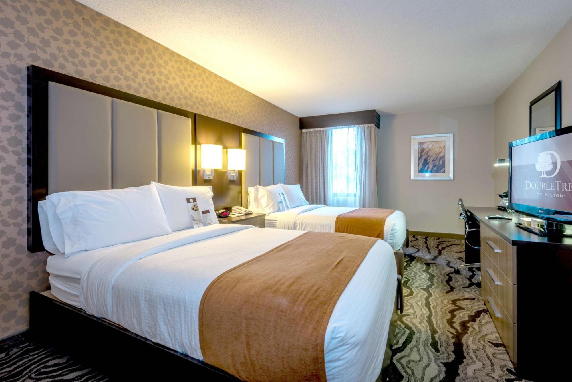 Doubletree By Hilton Montgomery Downtown Dış mekan fotoğraf